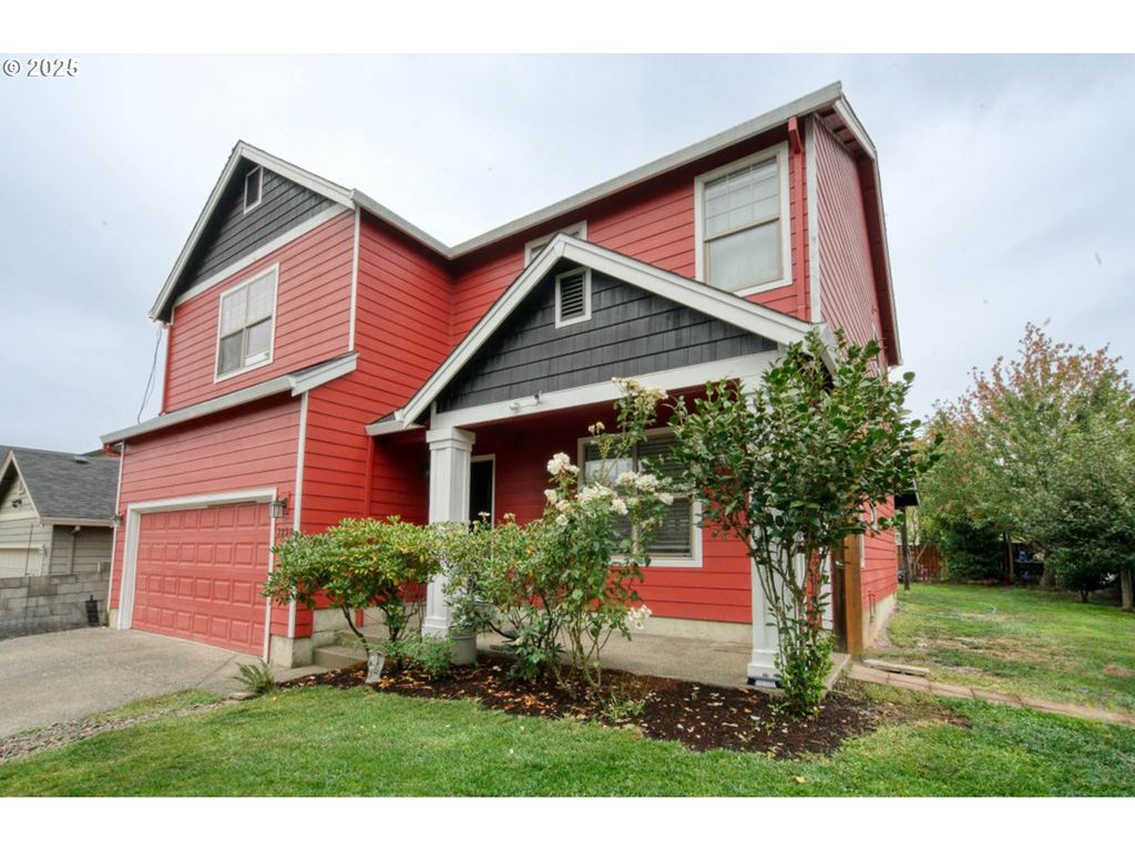 3228 Ne DAFFODIL Dr, Mc Minnville, OR 97128