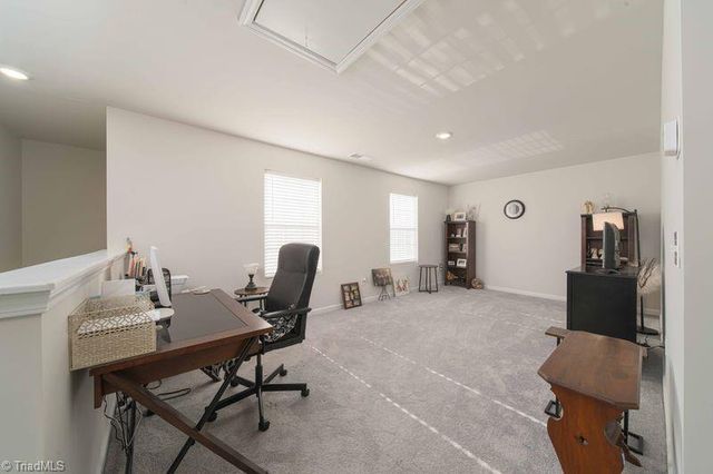 6015 Red Pheasant Drive, Kernersville, NC 27284