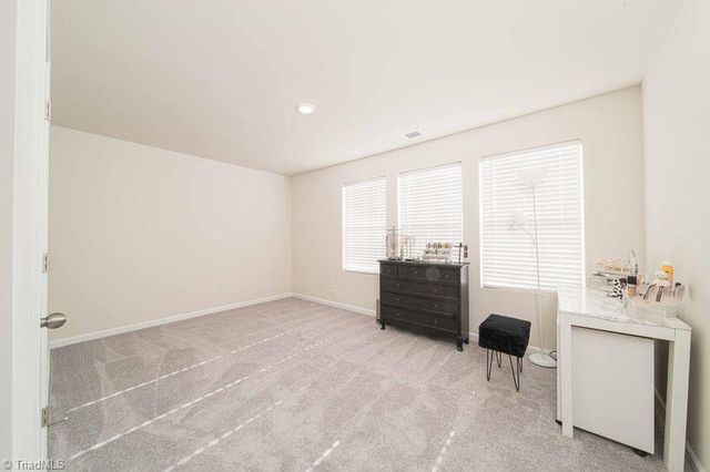 6015 Red Pheasant Drive, Kernersville, NC 27284