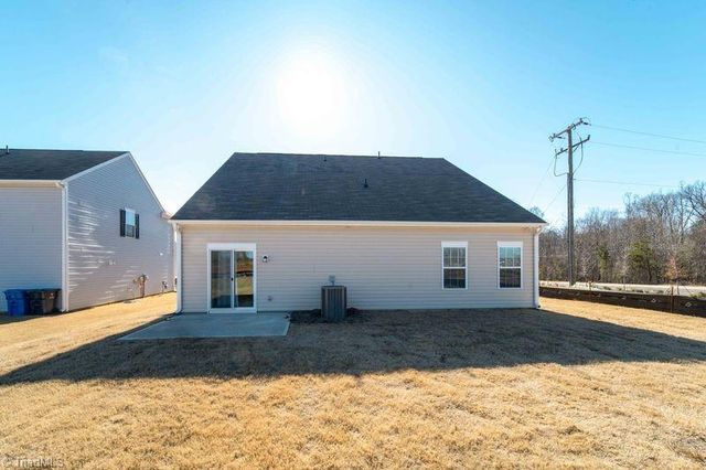 6015 Red Pheasant Drive, Kernersville, NC 27284