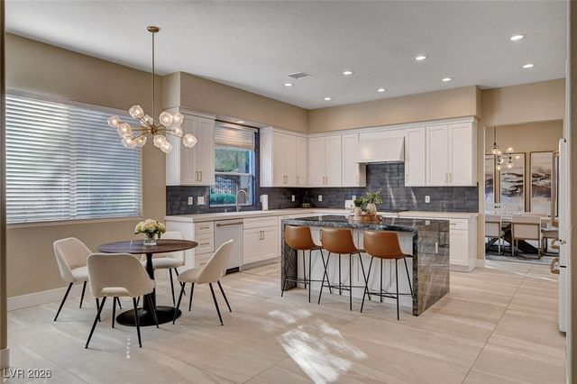 1543 VIA SALARIA Court, Henderson, NV 89052