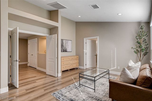 1543 VIA SALARIA Court, Henderson, NV 89052