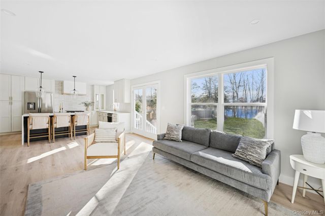 909 Ostrander Avenue, Riverhead, NY 11901