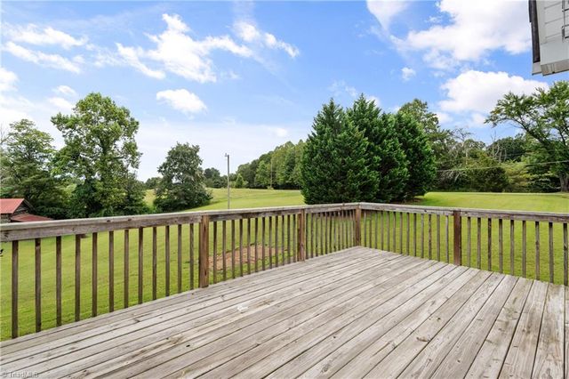 2531 Slate Road, King, NC 27021