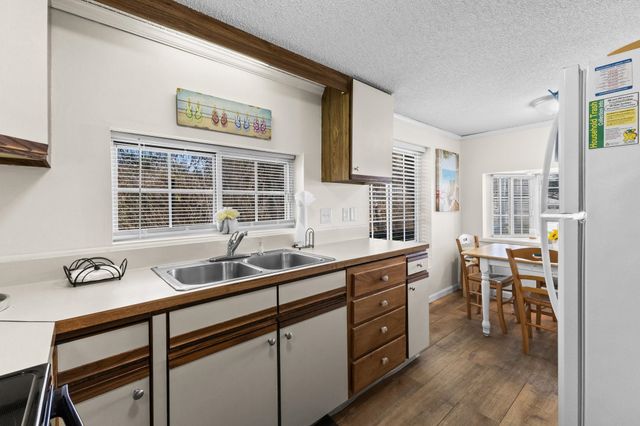 6001 - 1562 S Kings Hwy., Myrtle Beach, SC 29575