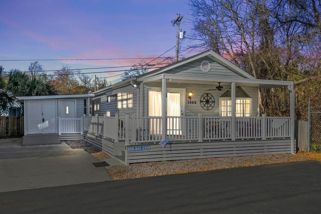 6001 - 1562 S Kings Hwy., Myrtle Beach, SC 29575