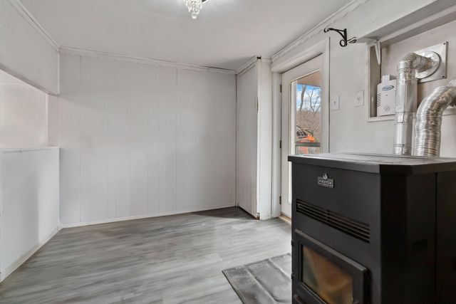 2141 Blue John Road, Burnside, KY 42519