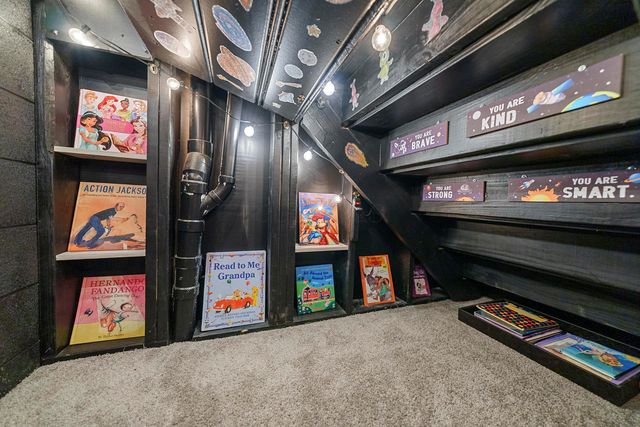 43-45 W Markison Avenue, Columbus, OH 43207