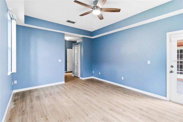 2412 RUNYON CIRCLE, Orlando, FL 32837