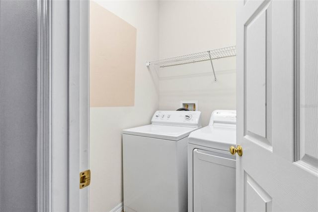 2412 RUNYON CIRCLE, Orlando, FL 32837