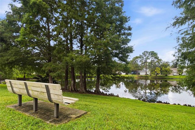 2412 RUNYON CIRCLE, Orlando, FL 32837