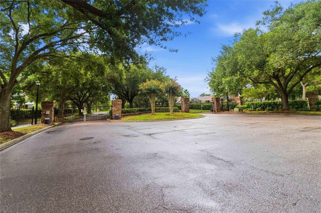 2412 RUNYON CIRCLE, Orlando, FL 32837