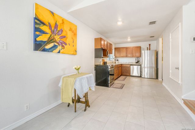 6223 Valley Pawn, San Antonio, TX 78250