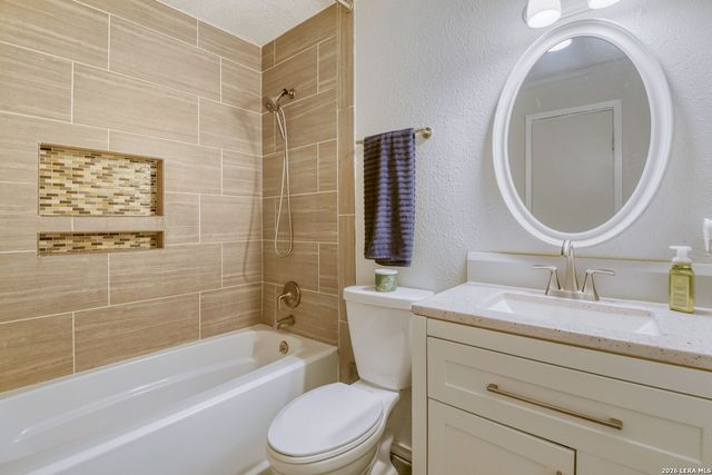 6223 Valley Pawn, San Antonio, TX 78250