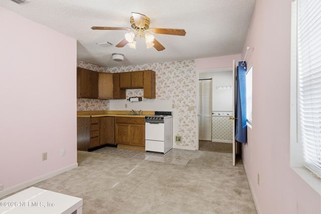 2495 AQUARIUS Road, Orange Park, FL 32073