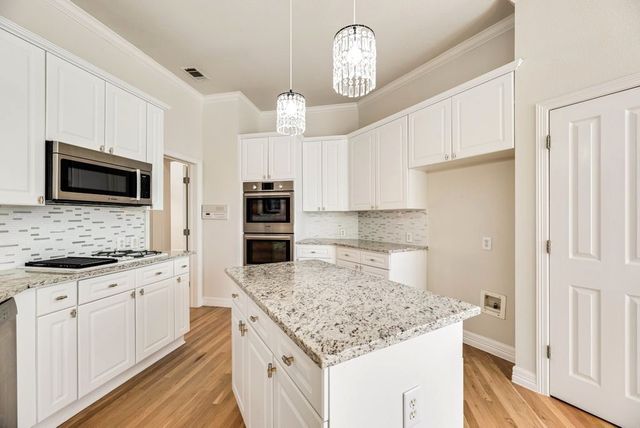 18815 Haddington Lane, Dallas, TX 75287