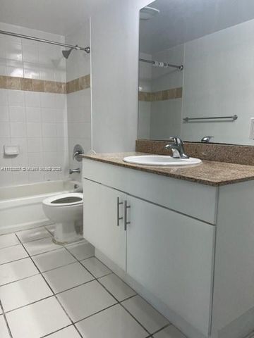 1861 NW S River Dr 1504, Miami, FL 33125