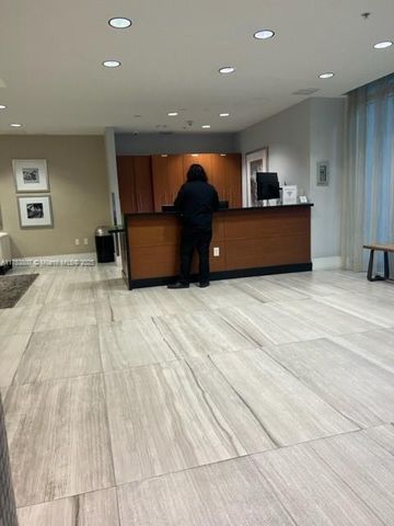 1861 NW S River Dr 1504, Miami, FL 33125