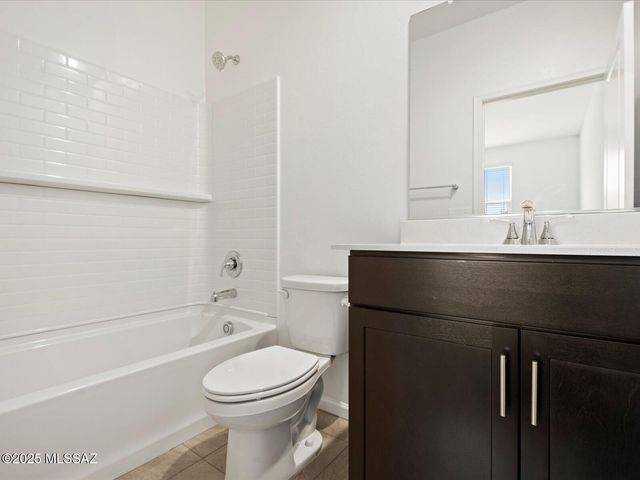 732 W Calle Cubeta, Sahuarita, AZ 85629