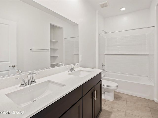 732 W Calle Cubeta, Sahuarita, AZ 85629