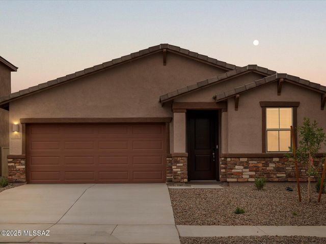 732 W Calle Cubeta, Sahuarita, AZ 85629