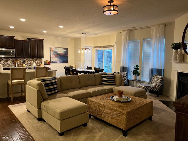 1322 Timber Bluff Road, Westfield, IN 46074