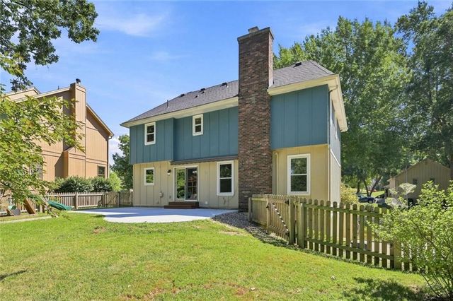 6112 N Strathbury Avenue, Kansas City, MO 64151