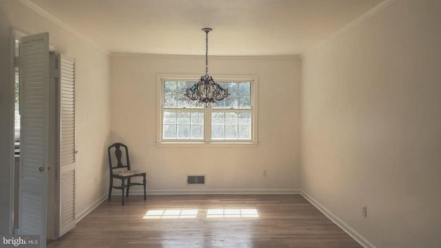 6449 JOHNS RD, Falls Church, VA 22043