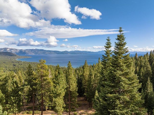 1352 Kings Way, Tahoe Vista, CA 96148