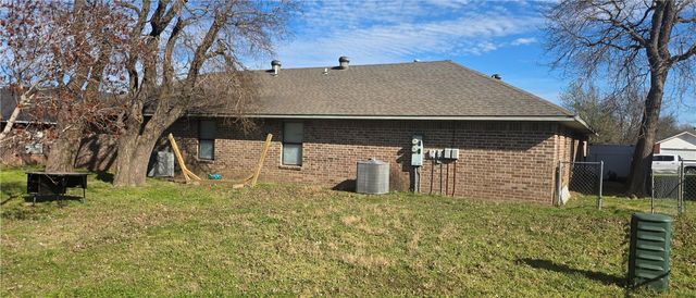 4159 Nightingale Lane A & B, Springdale, AR 72762