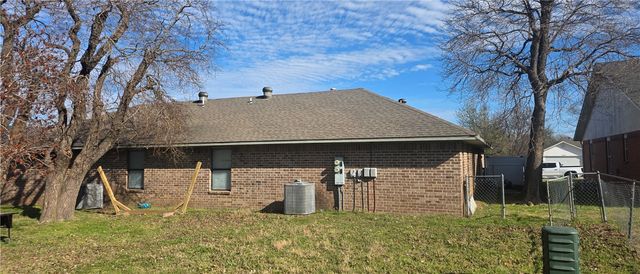 4159 Nightingale Lane A & B, Springdale, AR 72762