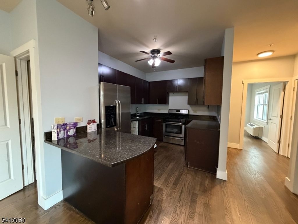 105 Broad Street 205, Newark City, NJ 07104 — photo 3