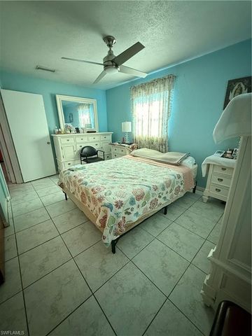 1379 Golf DR, Fort Myers, FL 33919