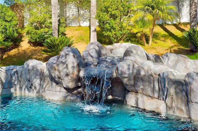 25094 Meridian Court, Wildomar, CA 92595