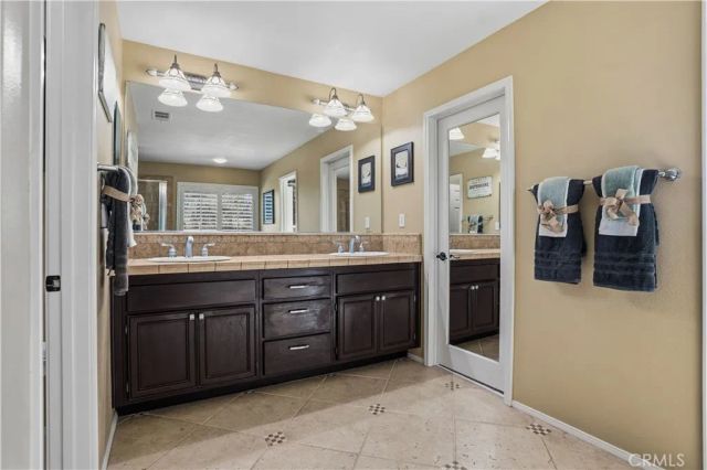 25094 Meridian Court, Wildomar, CA 92595