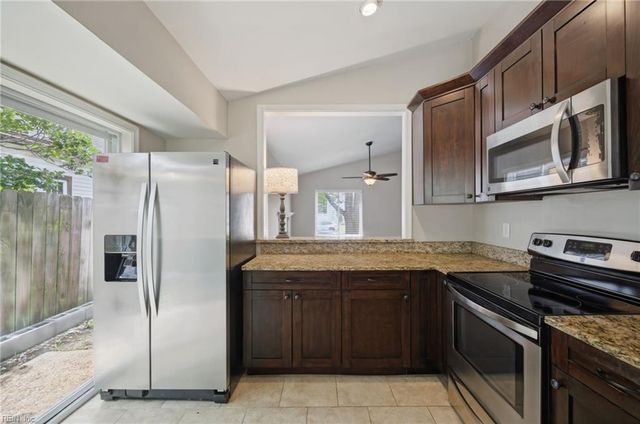 1733 Delaney ST, Virginia Beach, VA 23464