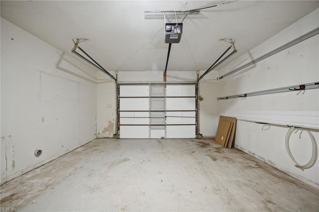 1733 Delaney ST, Virginia Beach, VA 23464