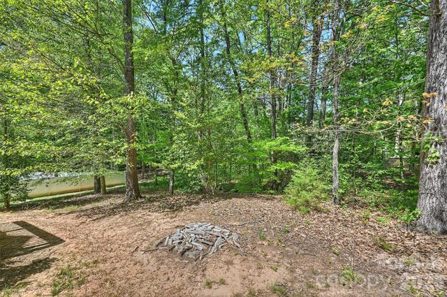 1135 Brookdale Lane, Stanley, NC 28164