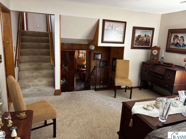 809 W Traverse Road, St. Peter, MN 56082