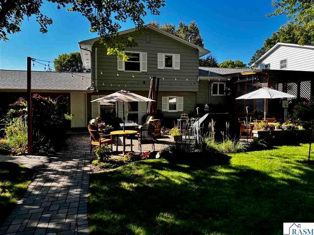 809 W Traverse Road, St. Peter, MN 56082