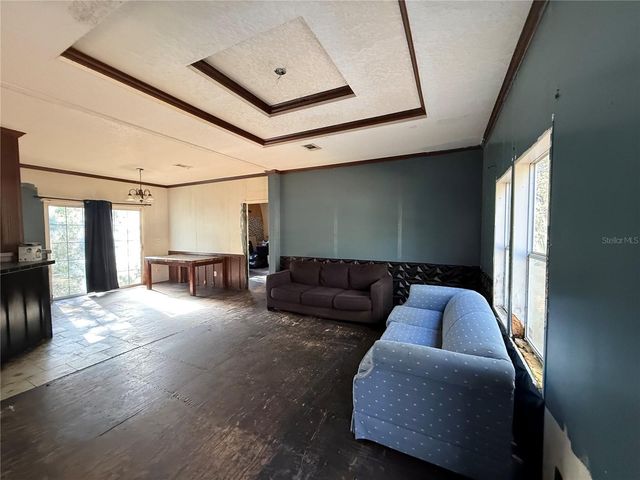 132 POND SIDE TRAIL, Hawthorne, FL 32640