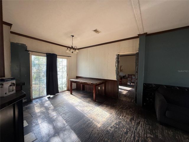 132 POND SIDE TRAIL, Hawthorne, FL 32640