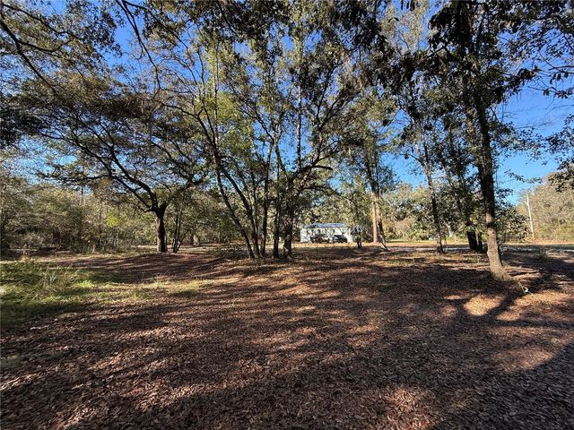 132 POND SIDE TRAIL, Hawthorne, FL 32640