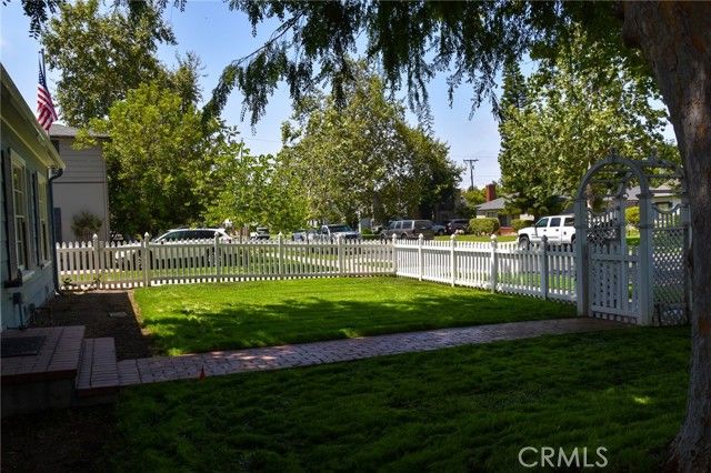 1407 N Towner Street, Santa Ana, CA 92706