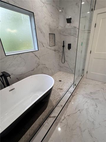 198 Stanhope NW Circle, Atlanta, GA 30314