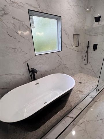 198 Stanhope NW Circle, Atlanta, GA 30314