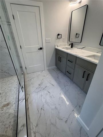 198 Stanhope NW Circle, Atlanta, GA 30314