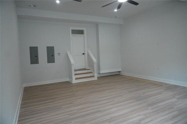 198 Stanhope NW Circle, Atlanta, GA 30314