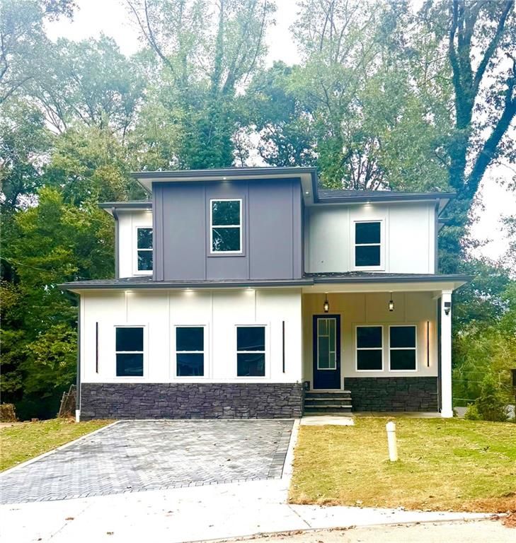 198 Stanhope NW Circle, Atlanta, GA 30314