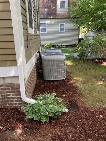 194 Auburn Street 2, Newton, MA 02466